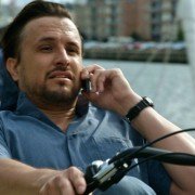 Vares - Uhkapelimerkki - galeria zdjęć - filmweb