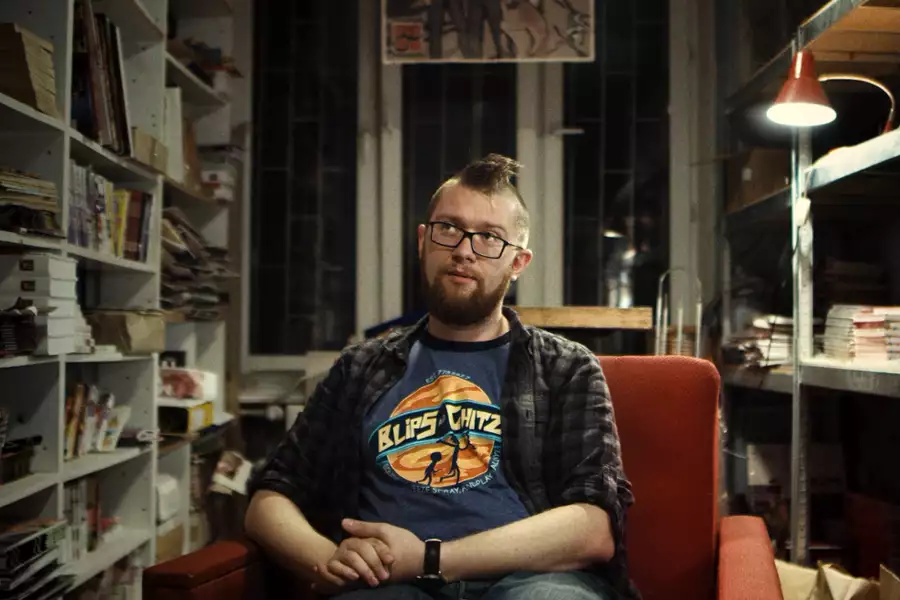 W Centrum Komiksu - galeria zdjęć - filmweb