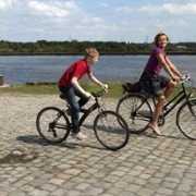 Chłopiec na rowerze - galeria zdjęć - filmweb