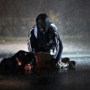 Unconditional - galeria zdjęć - filmweb