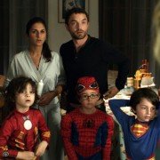 Spódnice w górę! - galeria zdjęć - filmweb