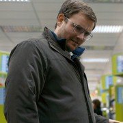 Humans - galeria zdjęć - filmweb