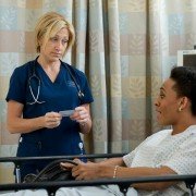 Nurse Jackie - galeria zdjęć - filmweb