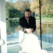 Temple - galeria zdjęć - filmweb