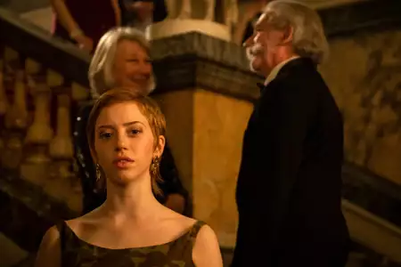 Temple - galeria zdjęć - filmweb