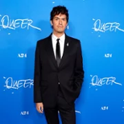 Queer - galeria zdjęć - filmweb
