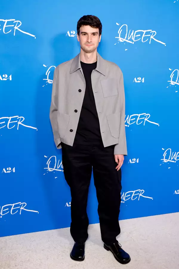 Queer - galeria zdjęć - filmweb