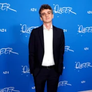 Queer - galeria zdjęć - filmweb