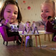 Zimowe przygody Jill i Joy - galeria zdjęć - filmweb
