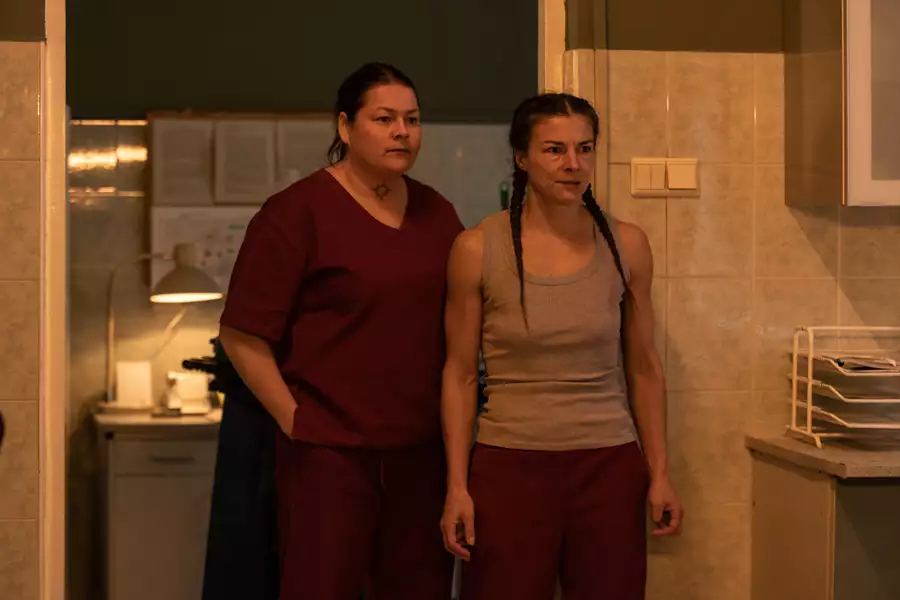 Skazana - galeria zdjęć - filmweb
