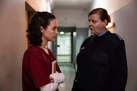 Skazana - galeria zdjęć - filmweb
