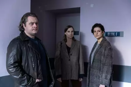 Skazana - galeria zdjęć - filmweb