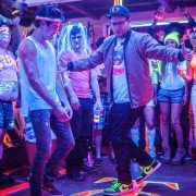 Neighbors - galeria zdjęć - filmweb