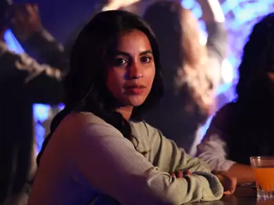 Modern Love Hyderabad - galeria zdjęć - filmweb