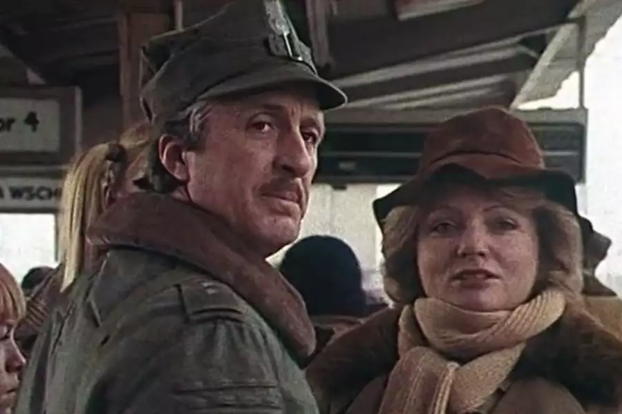 Czterdziestolatek - galeria zdjęć - filmweb