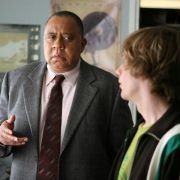 Close to Home - galeria zdjęć - filmweb