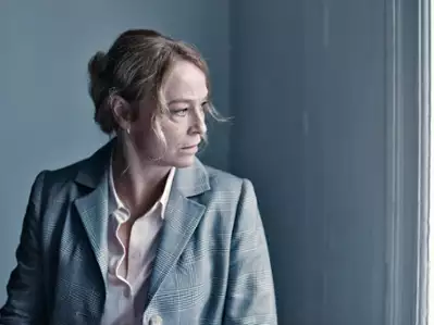 Fár - galeria zdjęć - filmweb