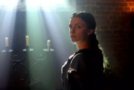 Biała królowa - galeria zdjęć - filmweb