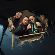 Za murem - galeria zdjęć - filmweb