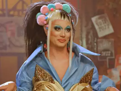 Drag Den with Manila Luzon - galeria zdjęć - filmweb
