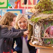 Gwiazdka z Holly - galeria zdjęć - filmweb