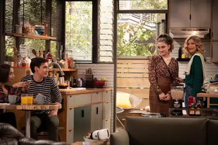 Call Your Mother - galeria zdjęć - filmweb