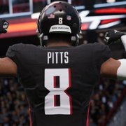 Madden NFL 22 - galeria zdjęć - filmweb