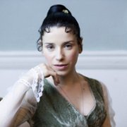 Persuasion - galeria zdjęć - filmweb