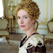 Julia Davis w Perswazje