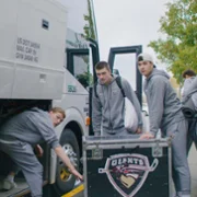 Hometown Giants - galeria zdjęć - filmweb