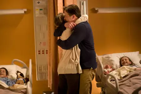 Środki nadzwyczajne - galeria zdjęć - filmweb