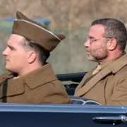 Za rzekę, w cień drzew - galeria zdjęć - filmweb