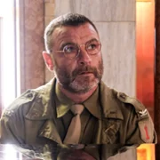 Za rzekę, w cień drzew - galeria zdjęć - filmweb