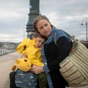 Playing Nice - galeria zdjęć - filmweb