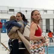 Playing Nice - galeria zdjęć - filmweb