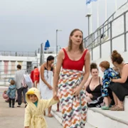 Playing Nice - galeria zdjęć - filmweb