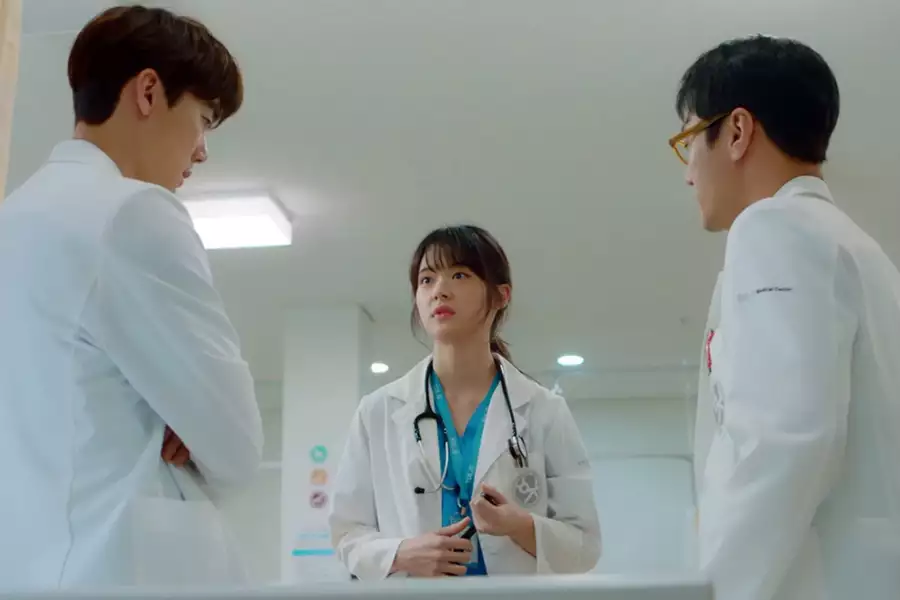 Hospital Playlist - galeria zdjęć - filmweb
