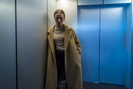 Skylines - galeria zdjęć - filmweb