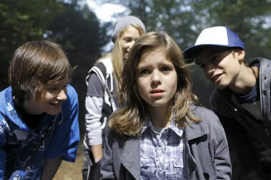 Siostry wampirki - galeria zdjęć - filmweb