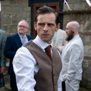 P&oacute;łbrat - galeria zdjęć - filmweb