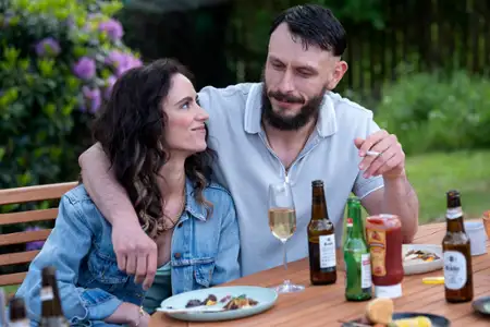 P&oacute;łbrat - galeria zdjęć - filmweb