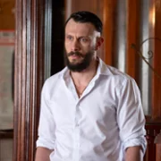 Half Man - galeria zdjęć - filmweb