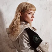 Bogaci i martwi - galeria zdjęć - filmweb