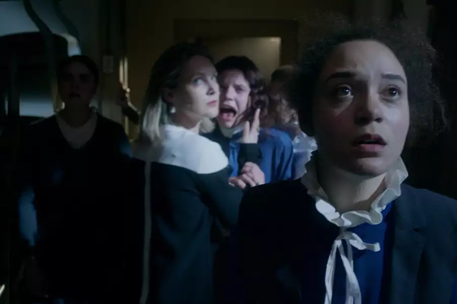 Ares - galeria zdjęć - filmweb