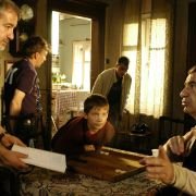 Świat jest wielki, a zbawienie czai się za rogiem - galeria zdjęć - filmweb