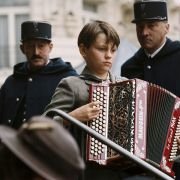 Paryż 36 - galeria zdjęć - filmweb