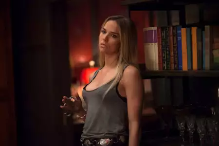 Midnight, Texas - galeria zdjęć - filmweb