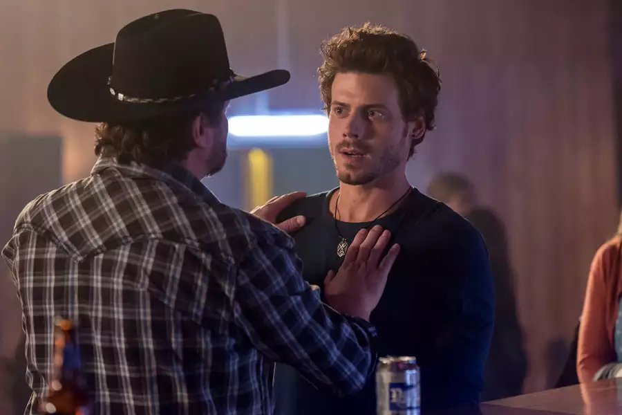 Midnight, Texas - galeria zdjęć - filmweb
