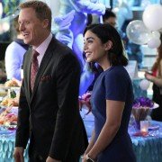 Powerless - galeria zdjęć - filmweb