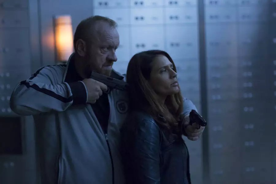 Uprowadzona - galeria zdjęć - filmweb